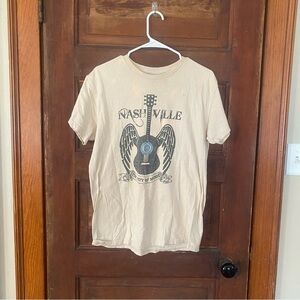 Nashville Graphic T-Shirt